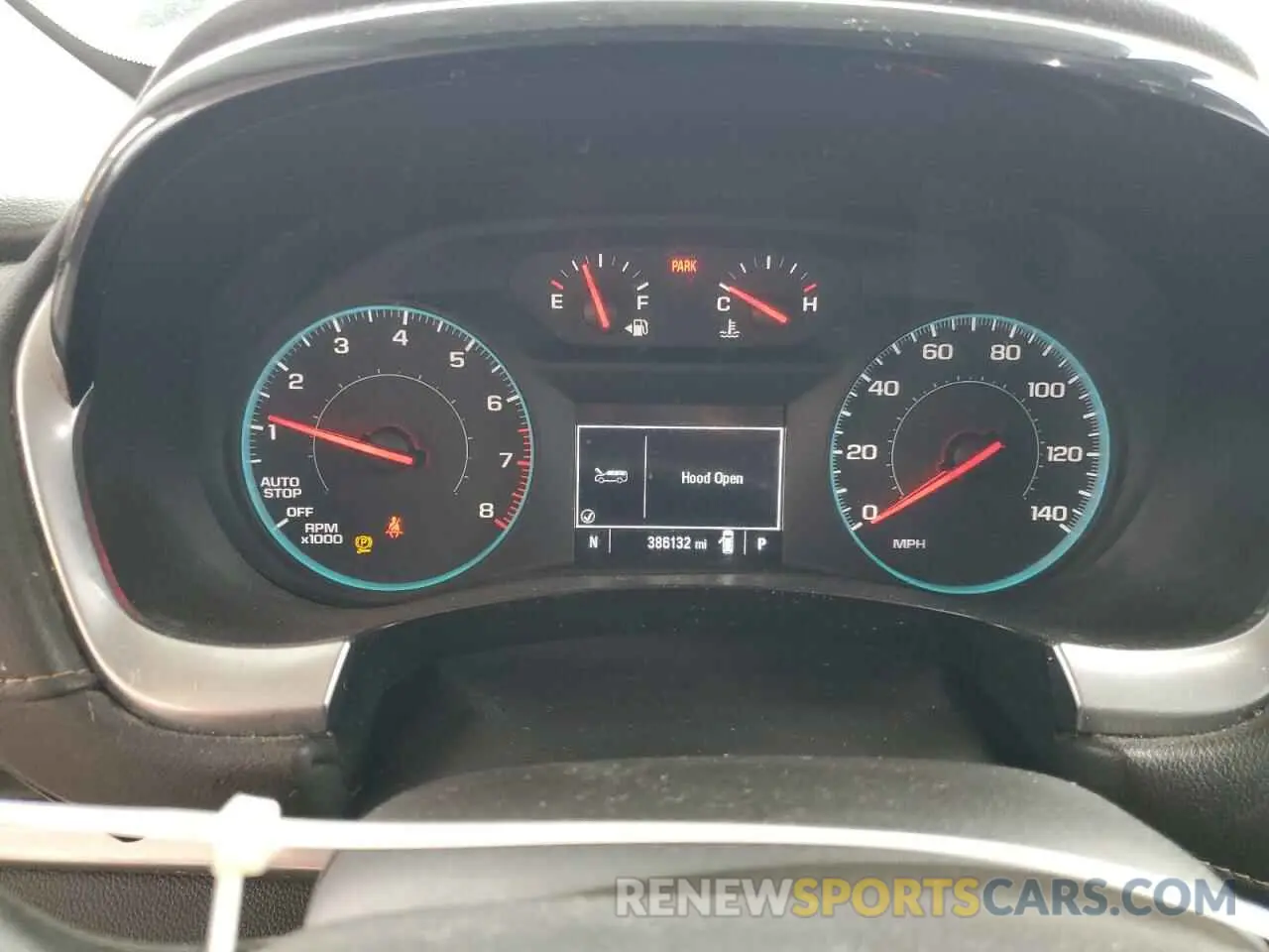9 Photograph of a damaged car 1GNEVMKW0KJ237334 CHEVROLET TRAVERSE 2019