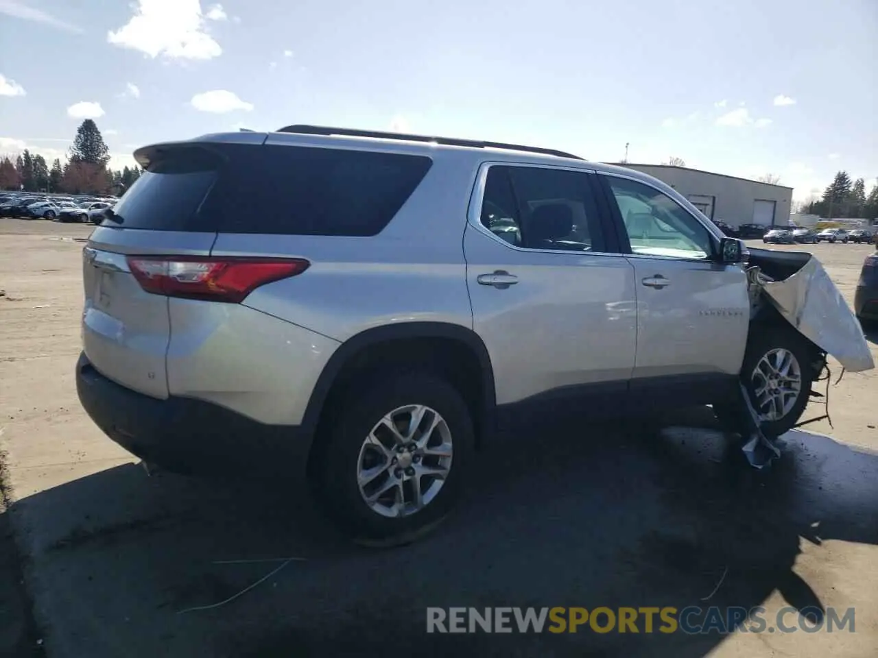 3 Photograph of a damaged car 1GNEVMKW6KJ147265 CHEVROLET TRAVERSE 2019
