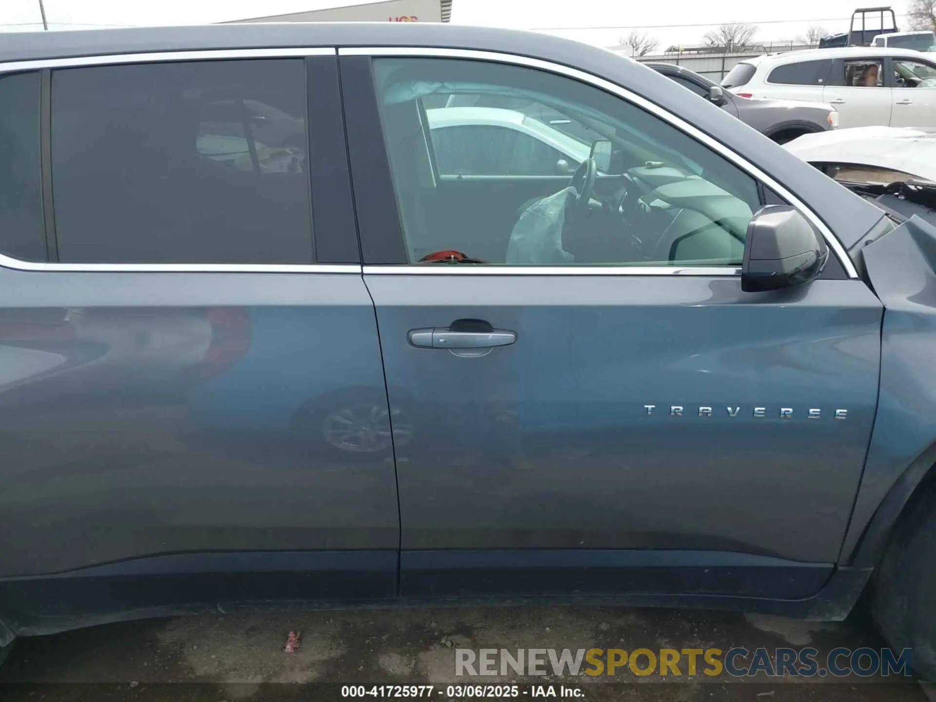 13 Photograph of a damaged car 1GNERFKW0LJ115378 CHEVROLET TRAVERSE 2020