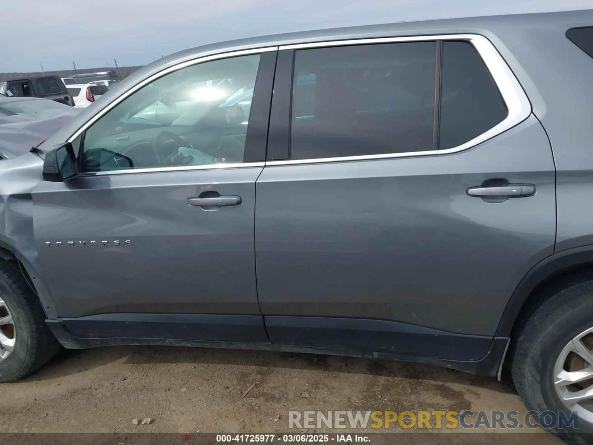 14 Photograph of a damaged car 1GNERFKW0LJ115378 CHEVROLET TRAVERSE 2020