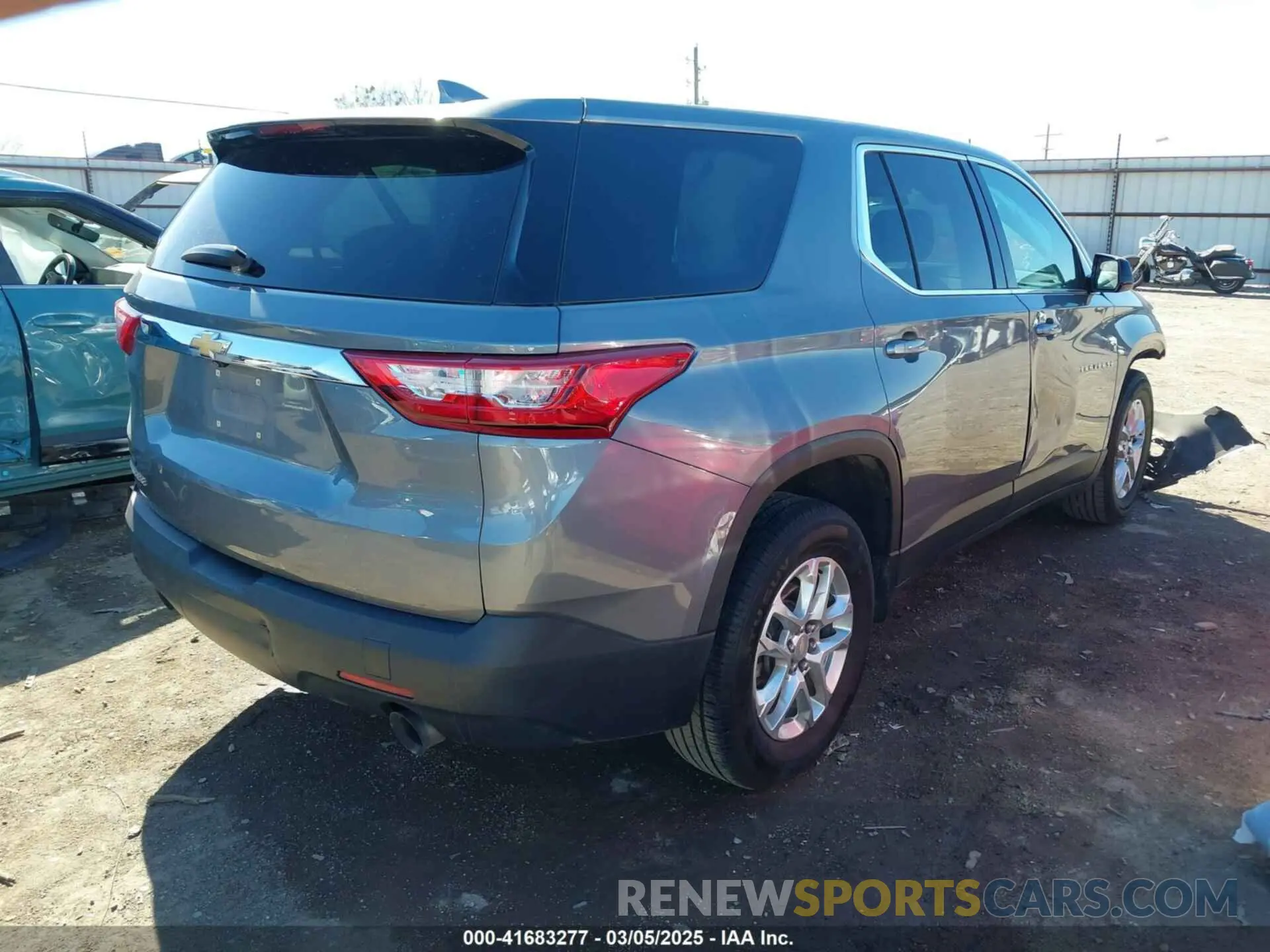 4 Photograph of a damaged car 1GNERFKW1LJ188310 CHEVROLET TRAVERSE 2020