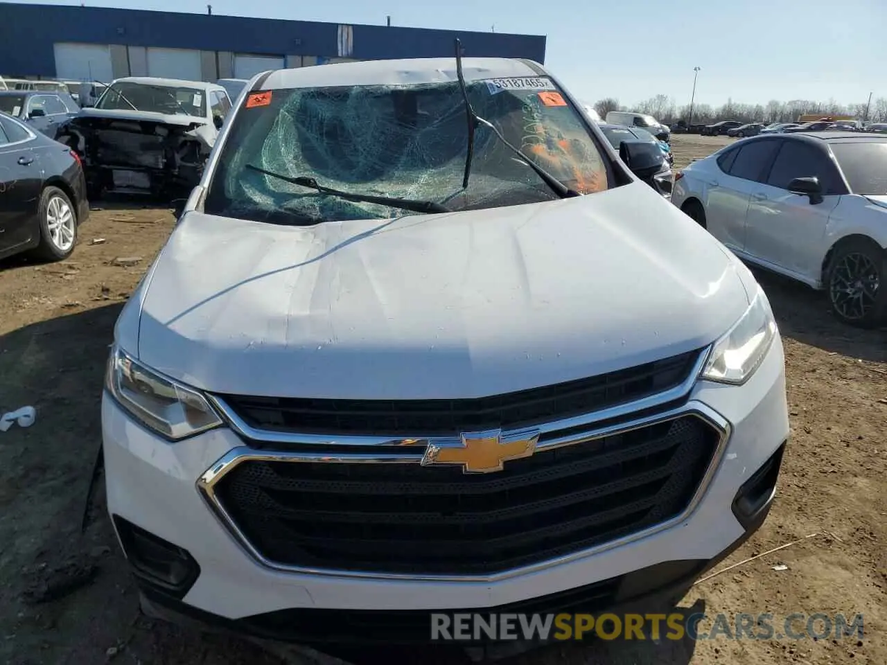 5 Photograph of a damaged car 1GNERFKW1LJ320630 CHEVROLET TRAVERSE 2020