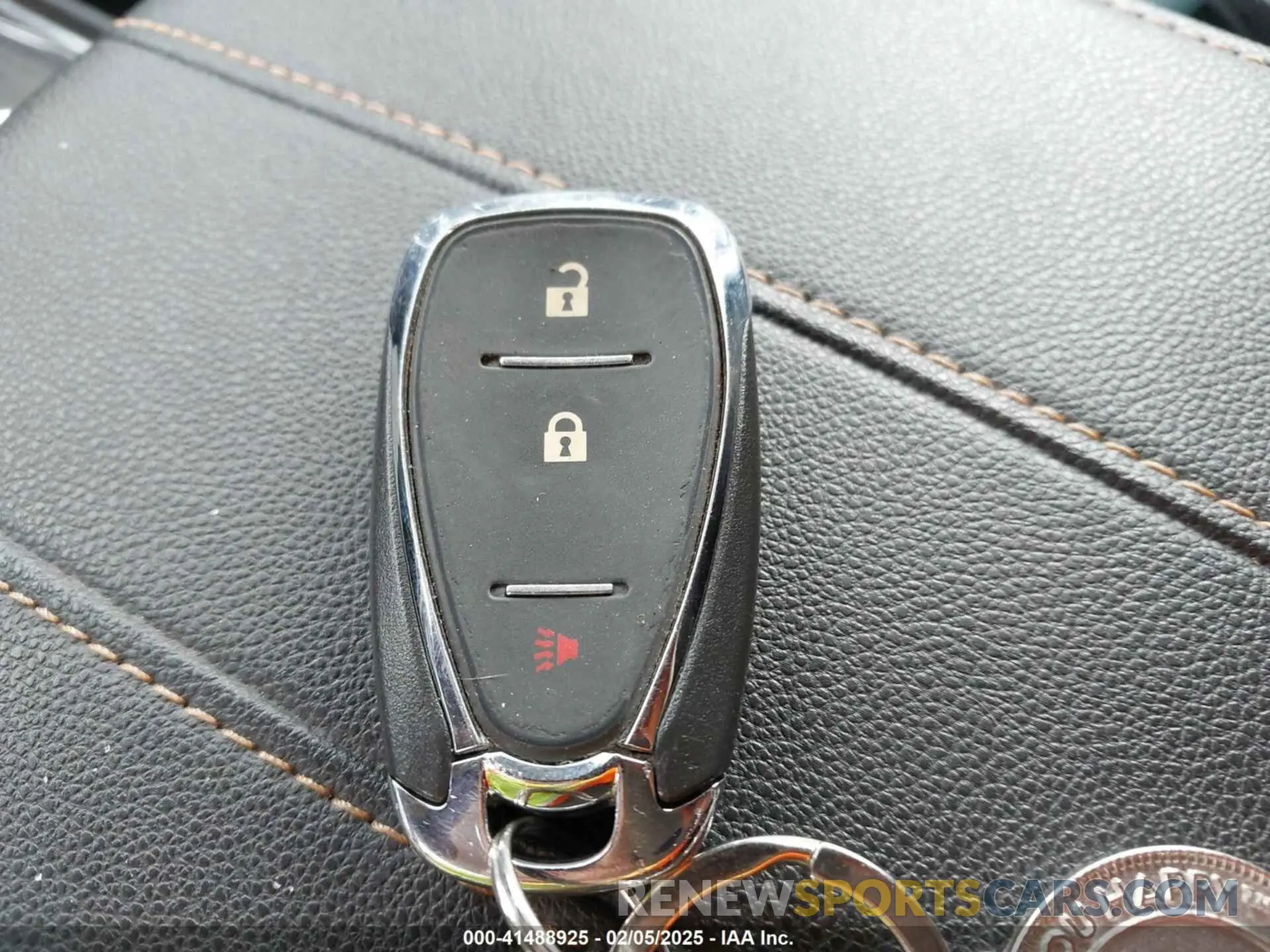 11 Photograph of a damaged car 1GNERFKW2LJ201646 CHEVROLET TRAVERSE 2020