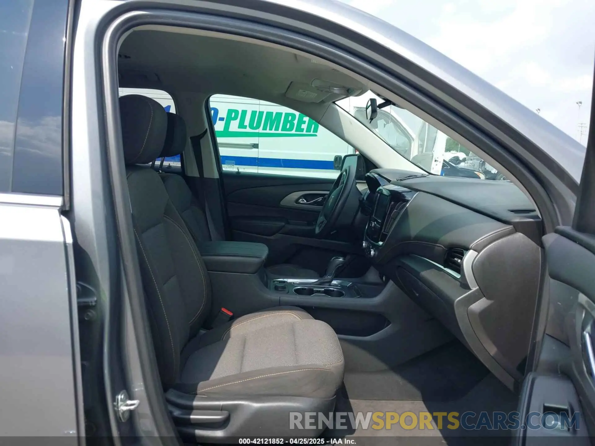 5 Фотография поврежденного автомобиля 1GNERFKW2LJ214154 CHEVROLET TRAVERSE 2020