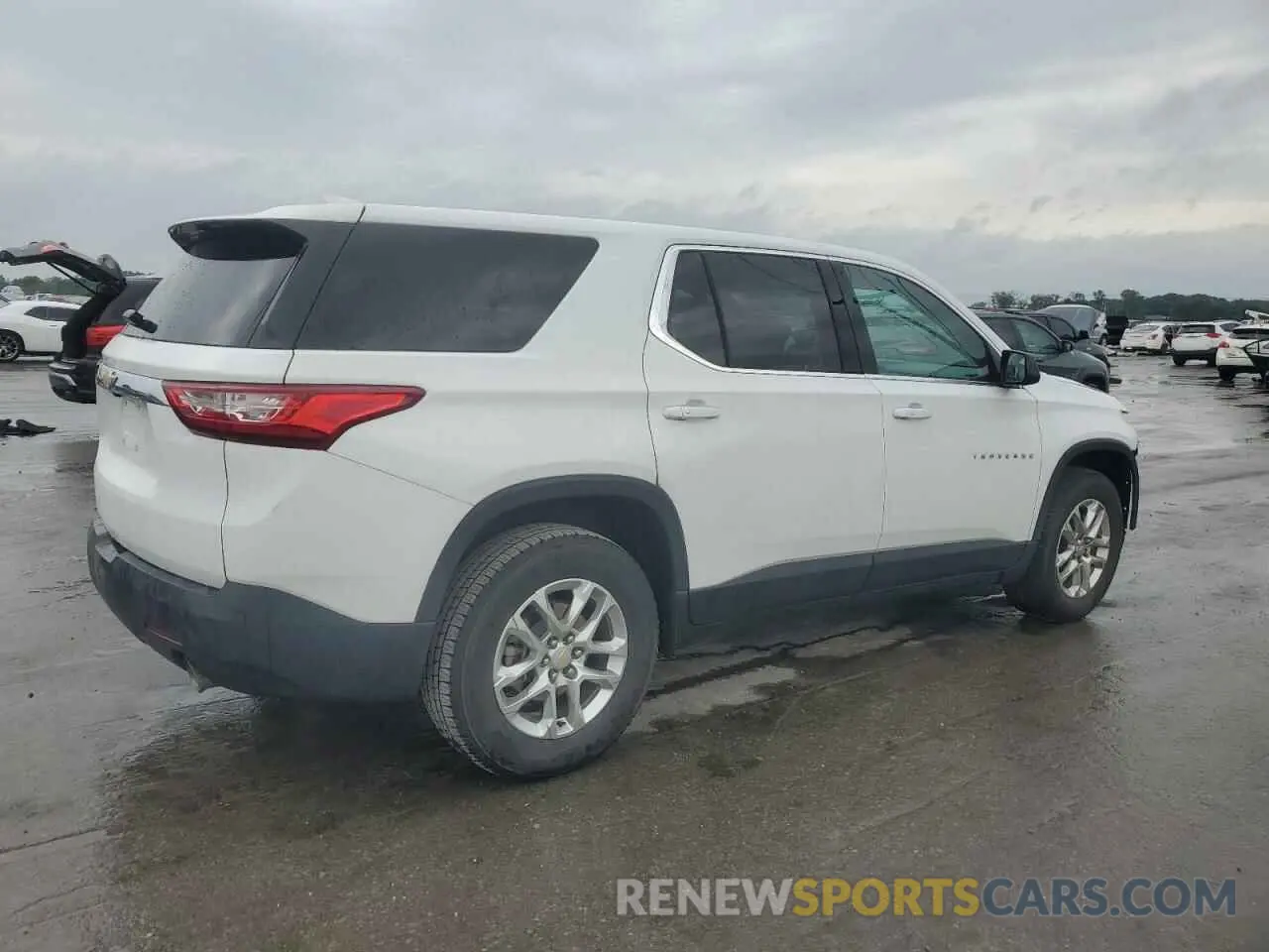 3 Photograph of a damaged car 1GNERFKW3LJ123216 CHEVROLET TRAVERSE 2020