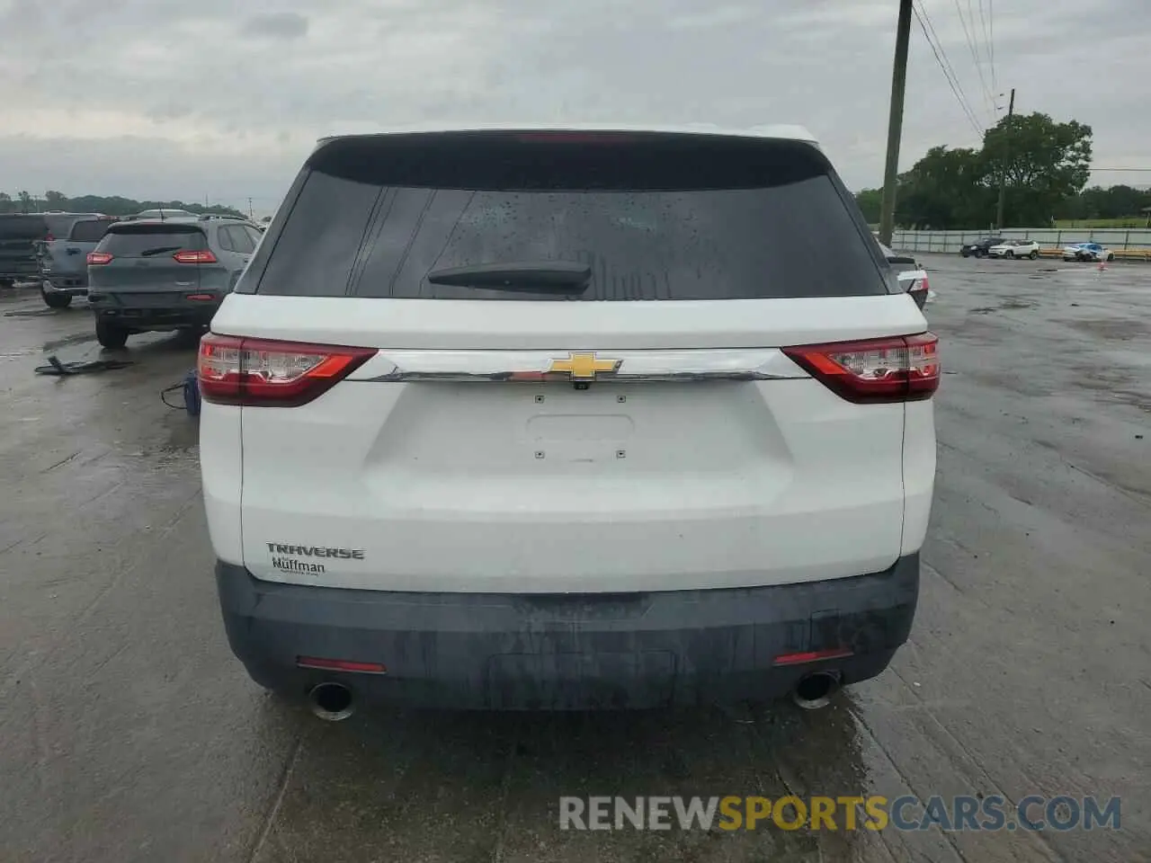 6 Photograph of a damaged car 1GNERFKW3LJ123216 CHEVROLET TRAVERSE 2020