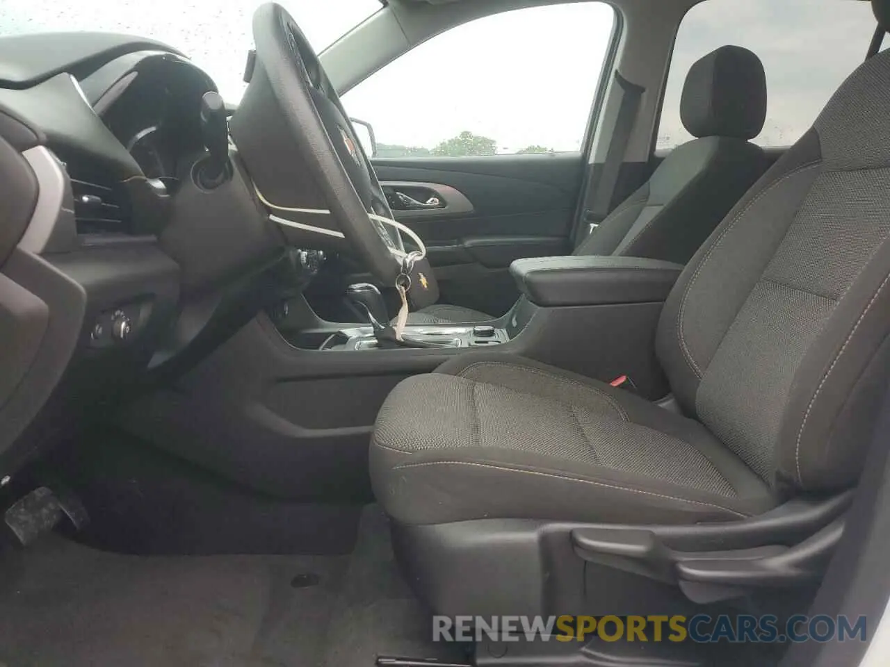 7 Photograph of a damaged car 1GNERFKW3LJ123216 CHEVROLET TRAVERSE 2020