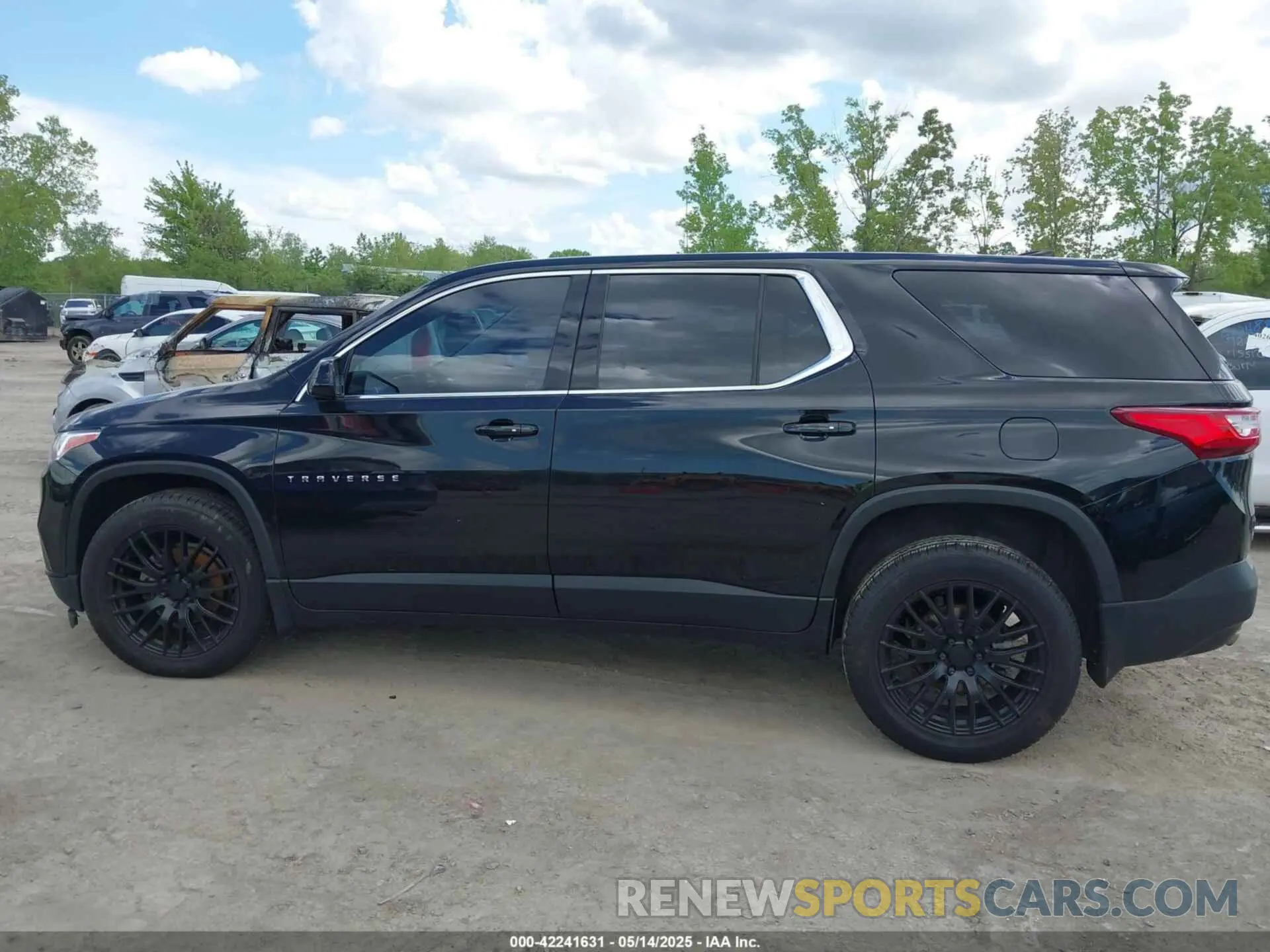 14 Фотография поврежденного автомобиля 1GNERFKW3LJ180984 CHEVROLET TRAVERSE 2020