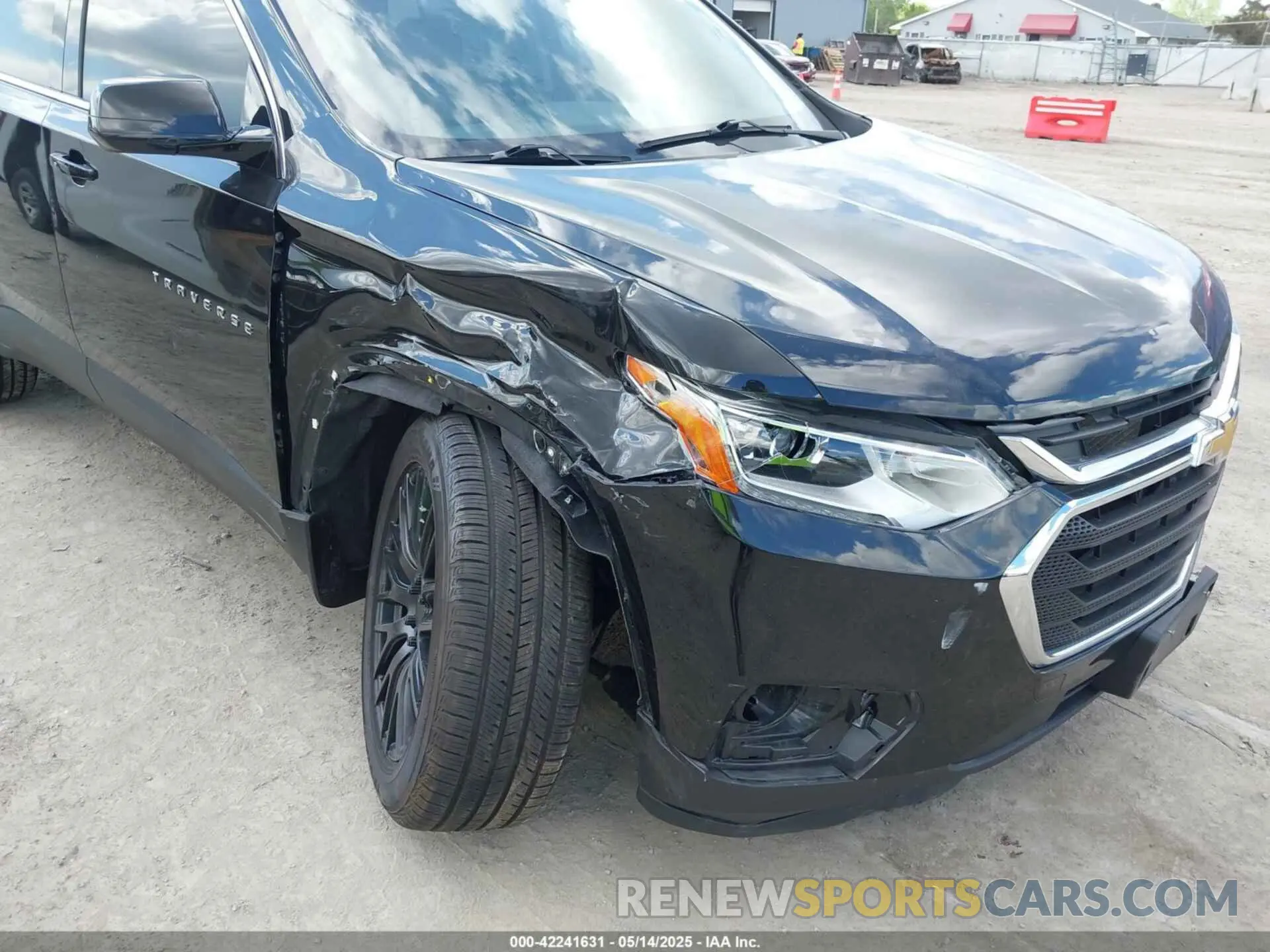 6 Фотография поврежденного автомобиля 1GNERFKW3LJ180984 CHEVROLET TRAVERSE 2020