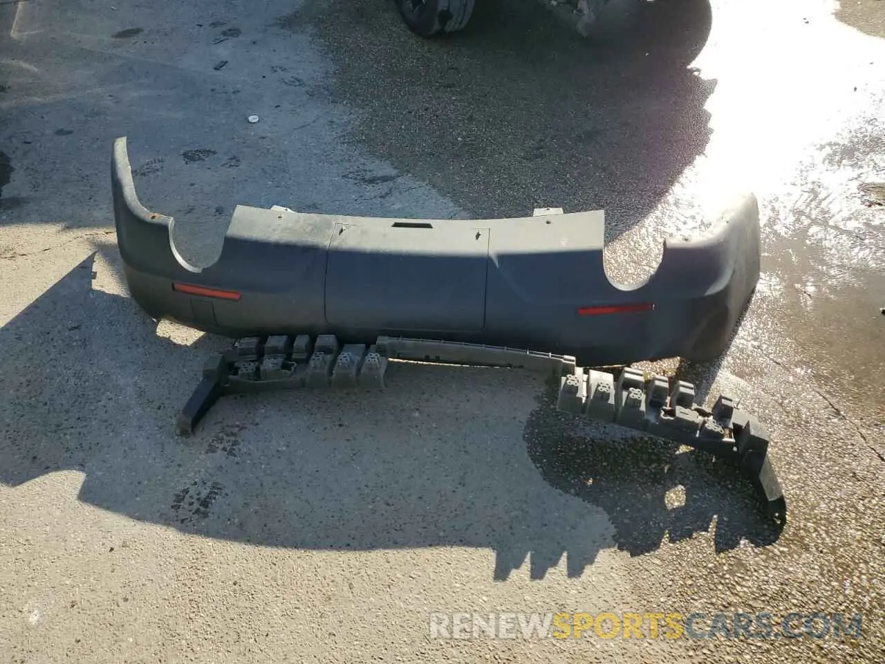 13 Photograph of a damaged car 1GNERFKW4LJ115447 CHEVROLET TRAVERSE 2020