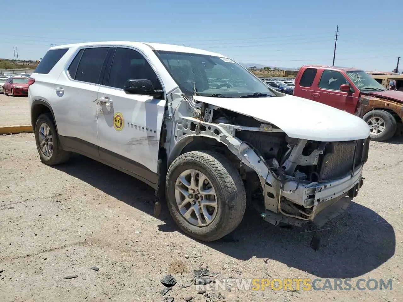 4 Фотография поврежденного автомобиля 1GNERFKW5LJ204475 CHEVROLET TRAVERSE 2020