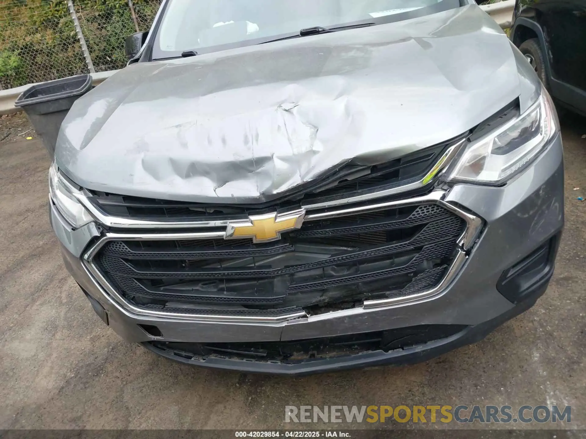 12 Фотография поврежденного автомобиля 1GNERFKW5LJ245009 CHEVROLET TRAVERSE 2020