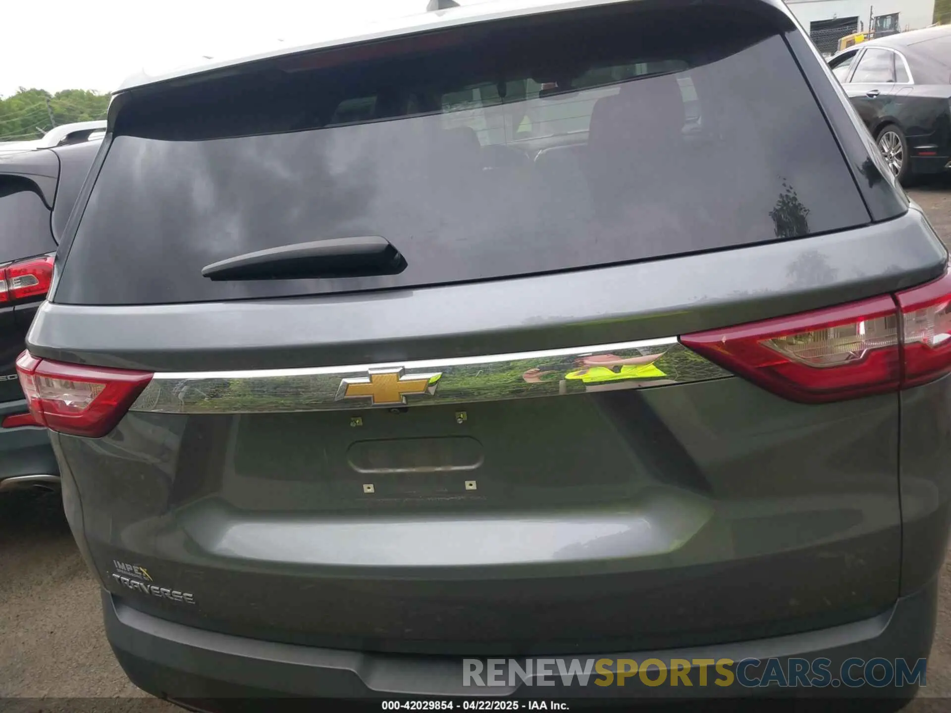 16 Фотография поврежденного автомобиля 1GNERFKW5LJ245009 CHEVROLET TRAVERSE 2020