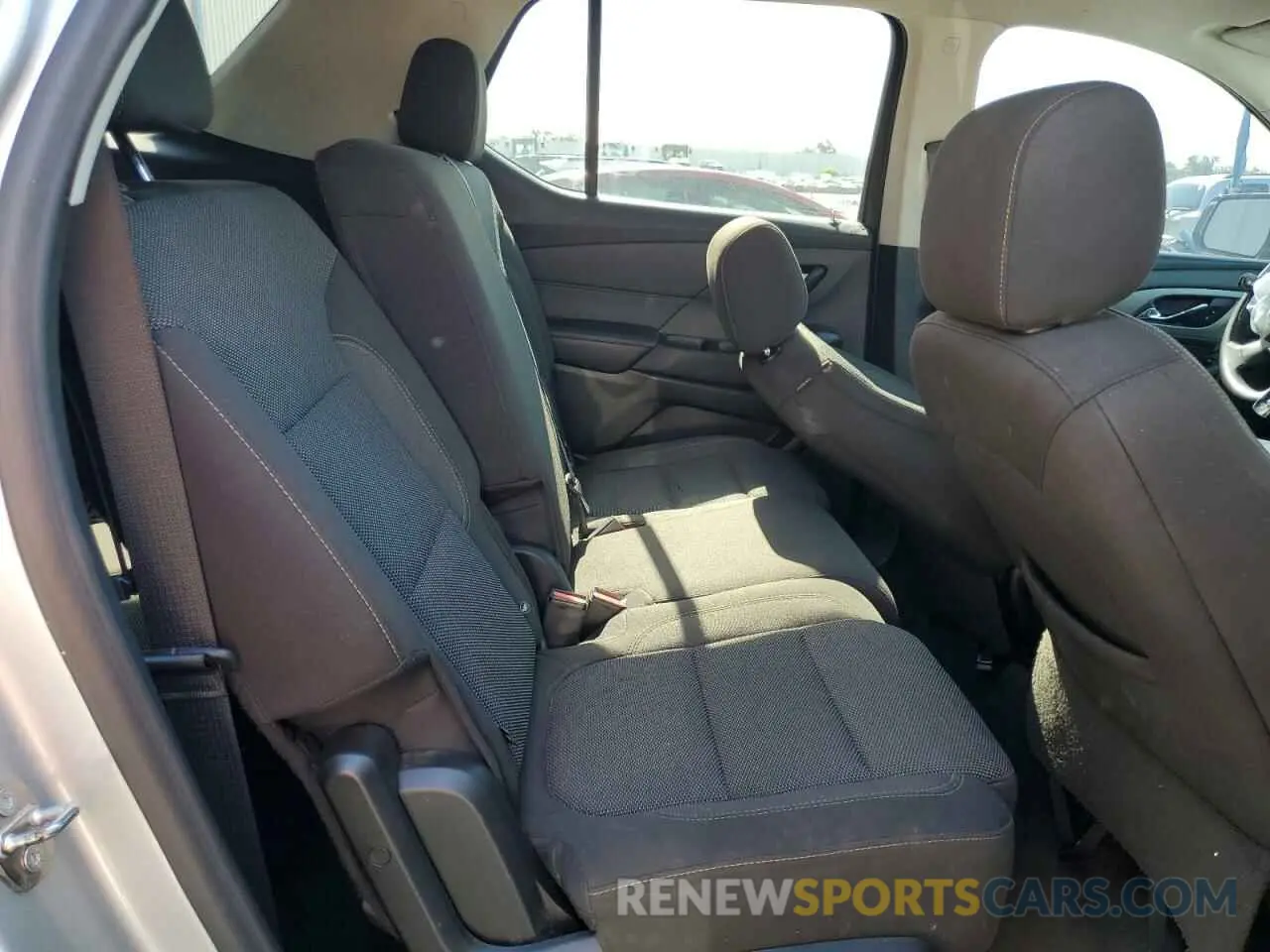 12 Фотография поврежденного автомобиля 1GNERFKW5LJ299474 CHEVROLET TRAVERSE 2020