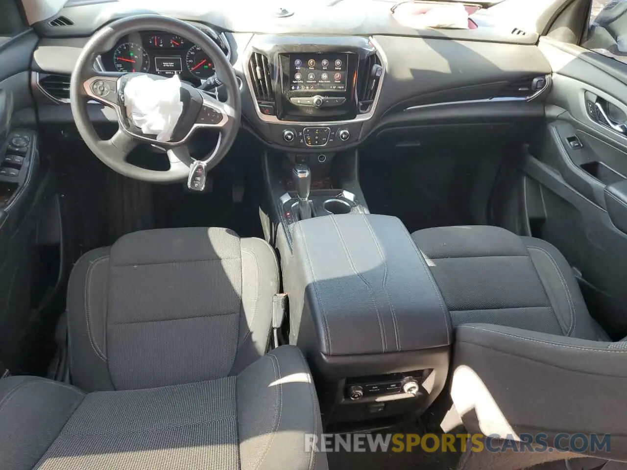 8 Фотография поврежденного автомобиля 1GNERFKW5LJ299474 CHEVROLET TRAVERSE 2020