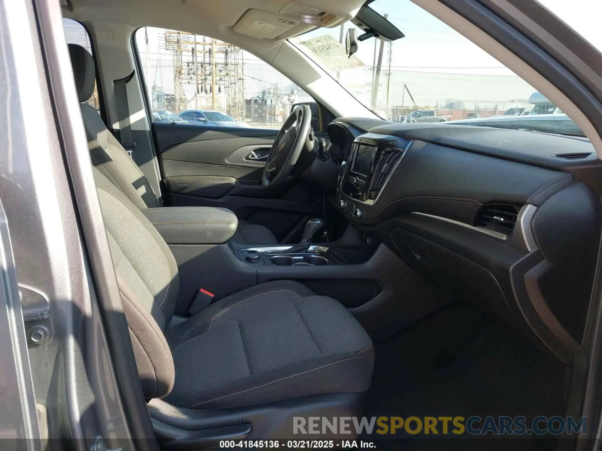 5 Фотография поврежденного автомобиля 1GNERFKW6LJ207966 CHEVROLET TRAVERSE 2020