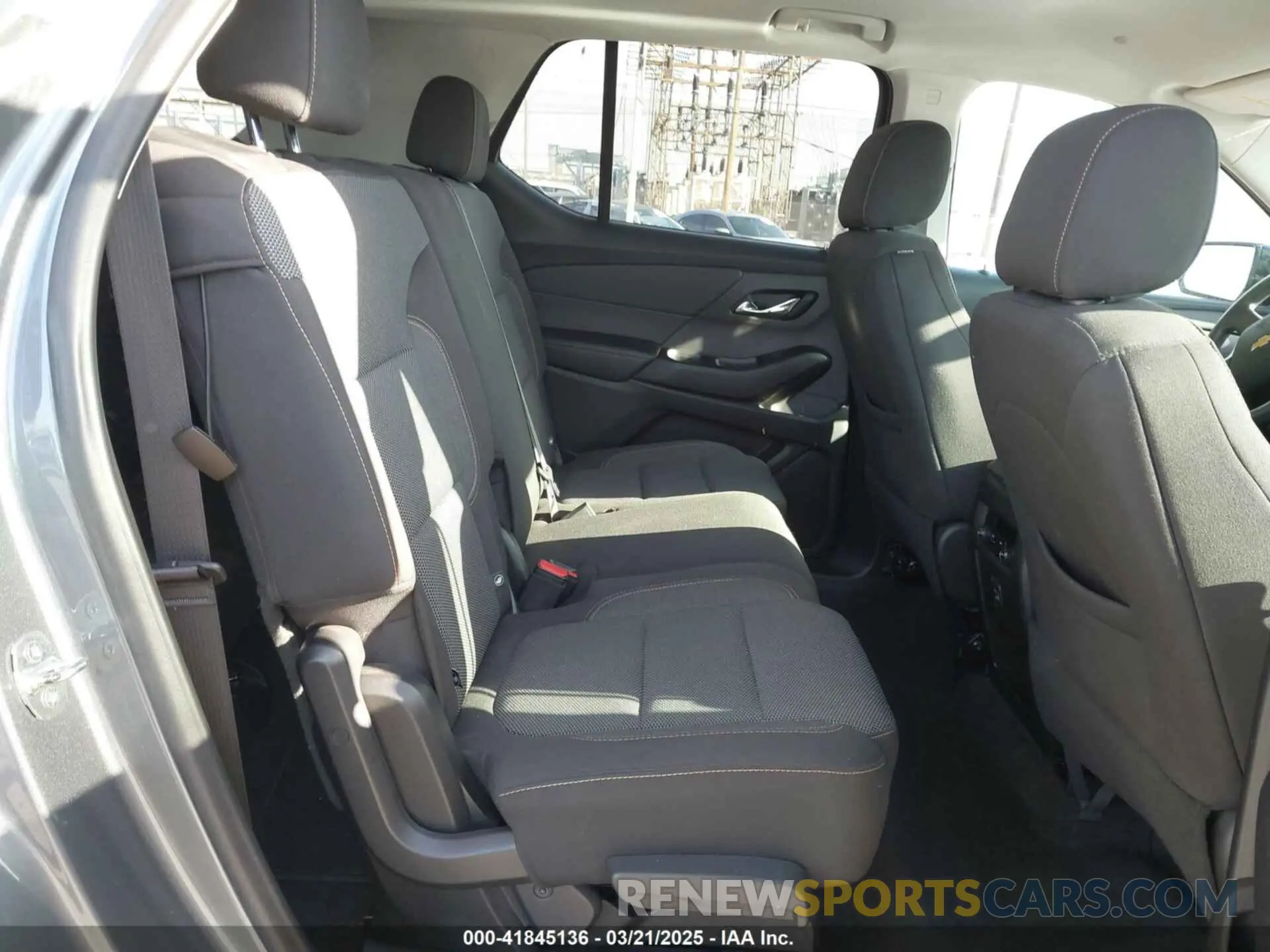 8 Фотография поврежденного автомобиля 1GNERFKW6LJ207966 CHEVROLET TRAVERSE 2020