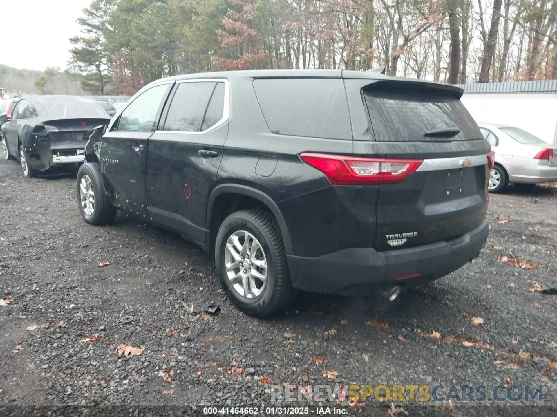 3 Фотография поврежденного автомобиля 1GNERFKW7LJ310488 CHEVROLET TRAVERSE 2020
