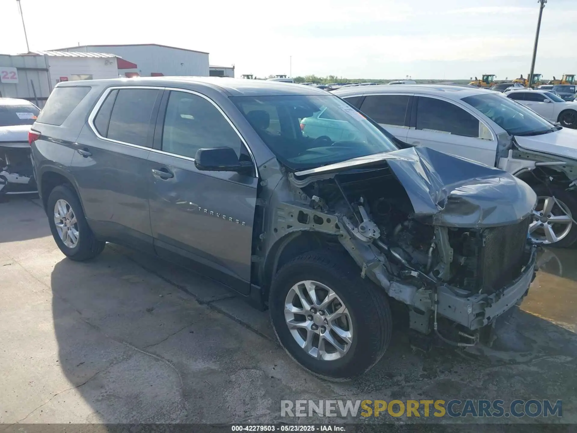 1 Photograph of a damaged car 1GNERFKW8LJ143123 CHEVROLET TRAVERSE 2020