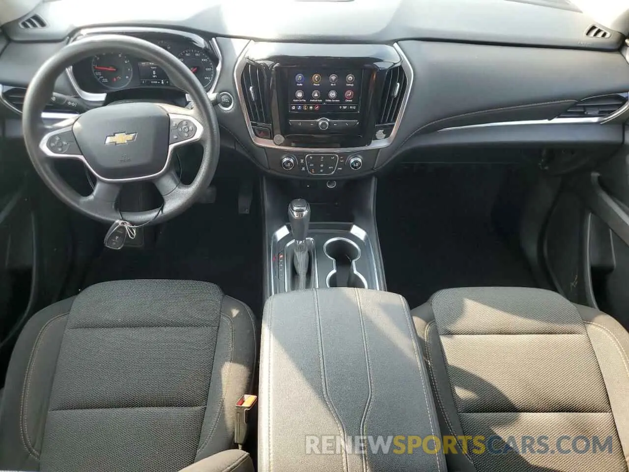 8 Photograph of a damaged car 1GNERFKW8LJ160889 CHEVROLET TRAVERSE 2020