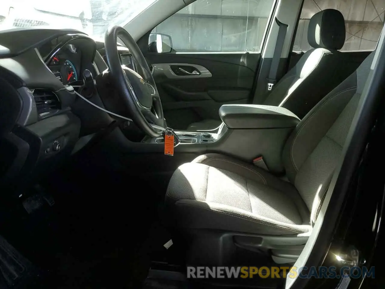 7 Фотография поврежденного автомобиля 1GNERFKW8LJ165977 CHEVROLET TRAVERSE 2020