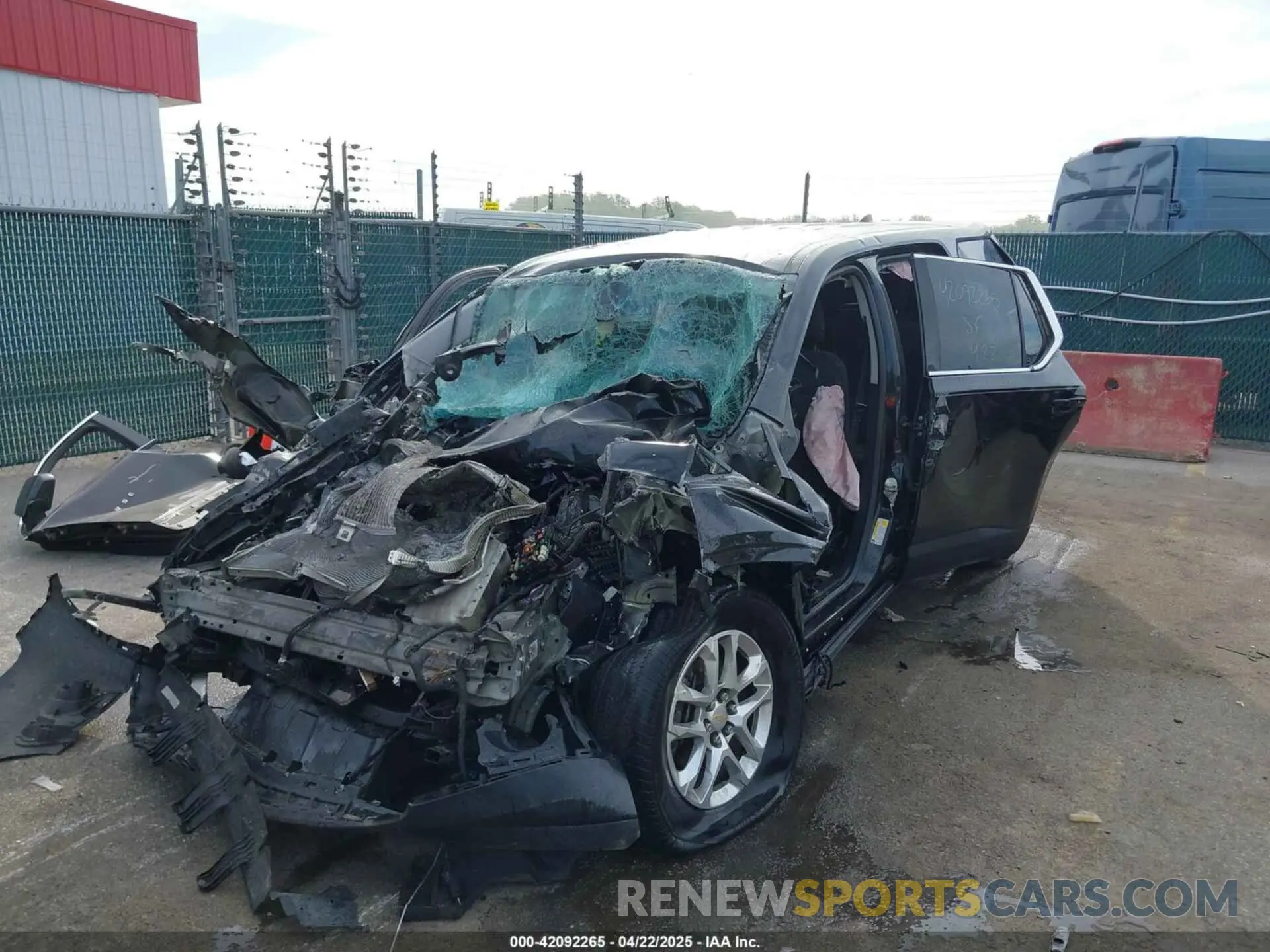 6 Photograph of a damaged car 1GNERFKW8LJ171200 CHEVROLET TRAVERSE 2020