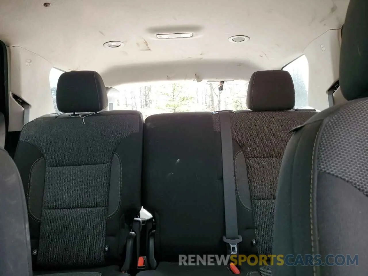 10 Photograph of a damaged car 1GNERFKW9LJ253548 CHEVROLET TRAVERSE 2020