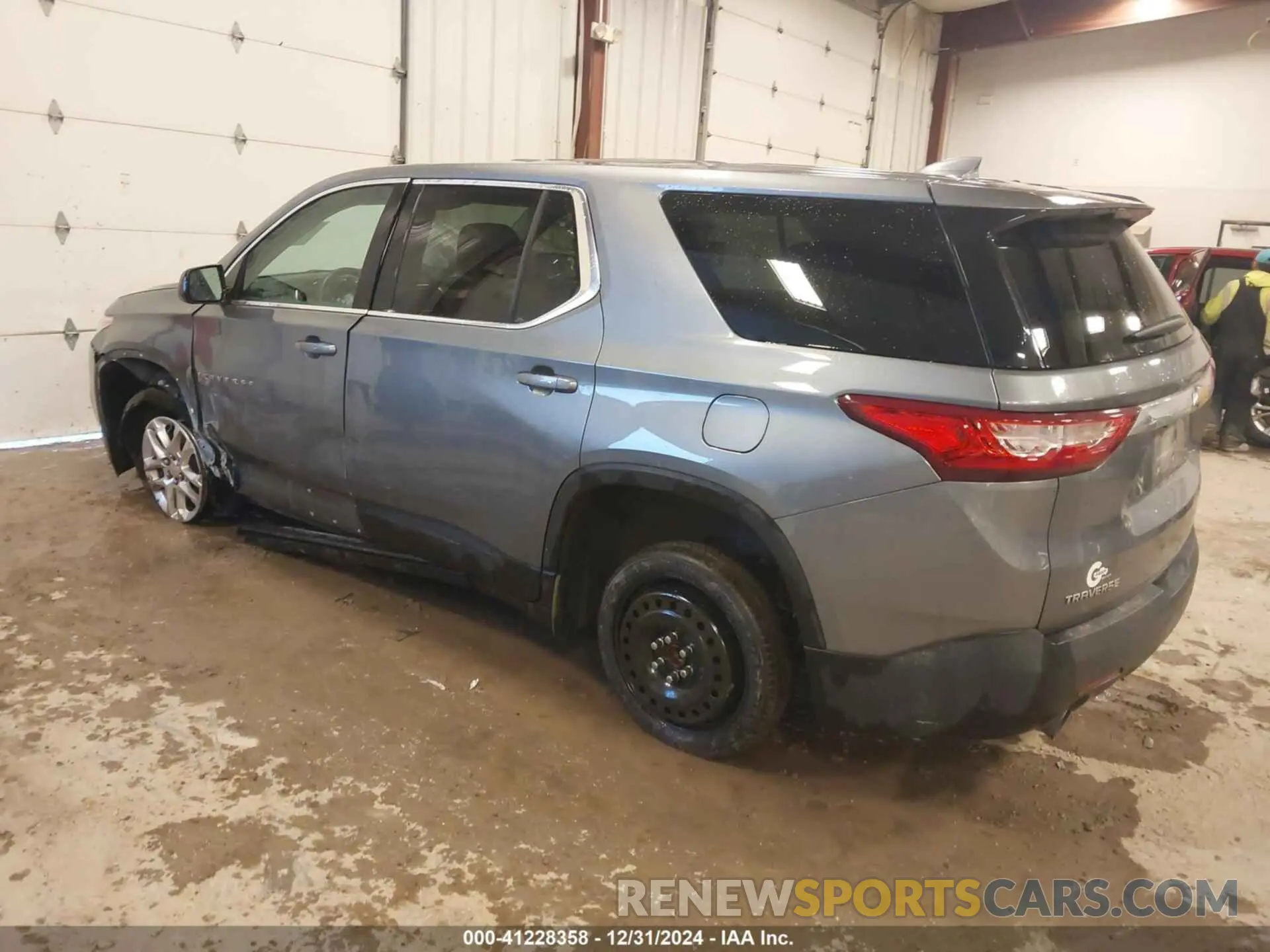3 Photograph of a damaged car 1GNERFKW9LJ261715 CHEVROLET TRAVERSE 2020