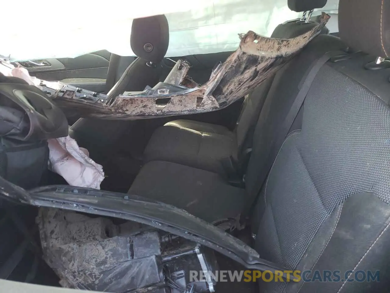 10 Photograph of a damaged car 1GNERFKWXLJ120202 CHEVROLET TRAVERSE 2020