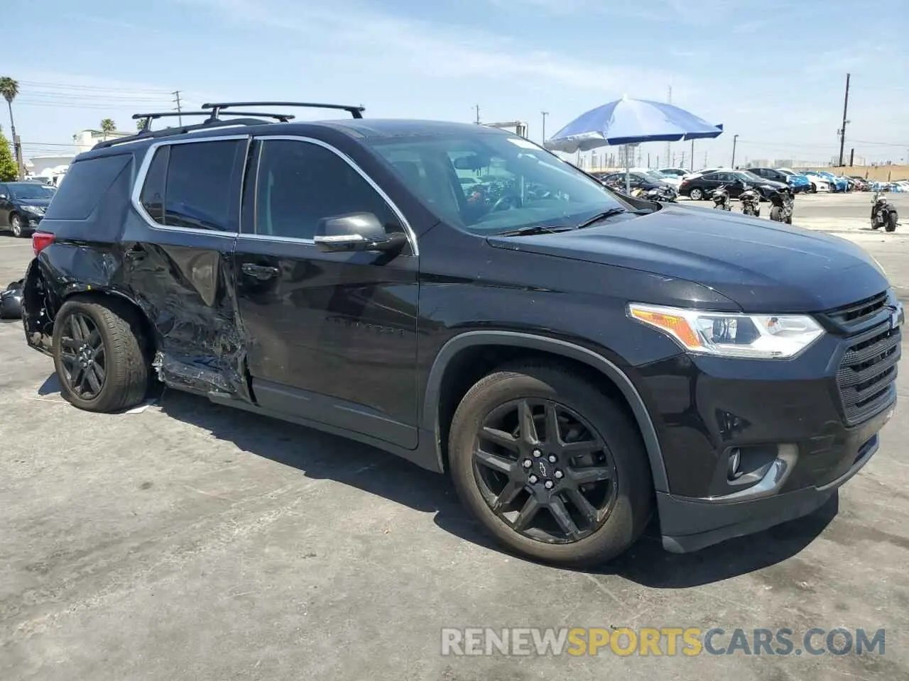 4 Фотография поврежденного автомобиля 1GNERGKW0LJ258644 CHEVROLET TRAVERSE 2020