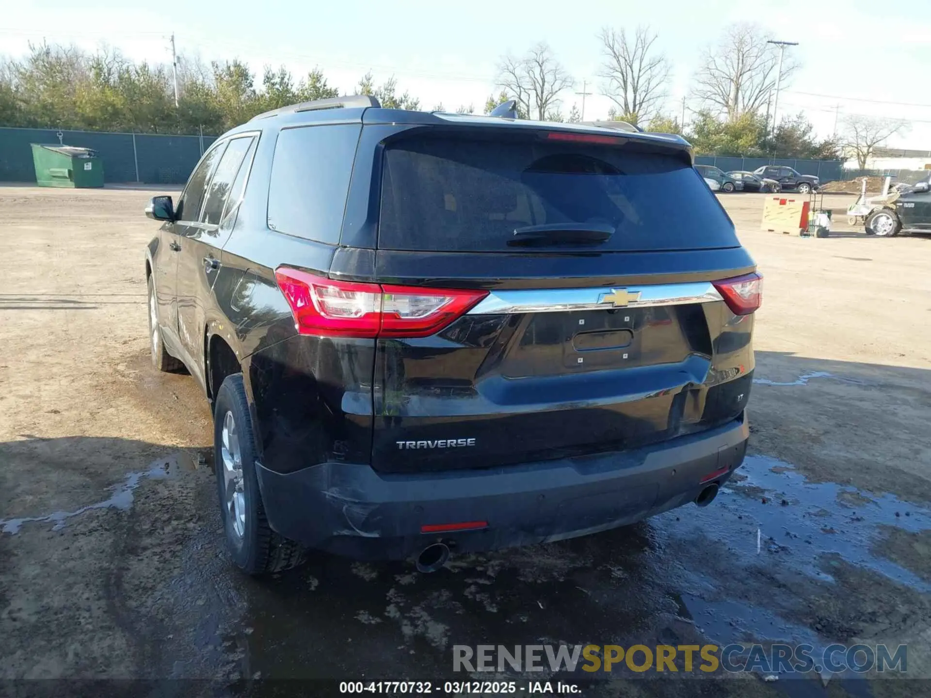 3 Photograph of a damaged car 1GNERGKW0LJ315991 CHEVROLET TRAVERSE 2020