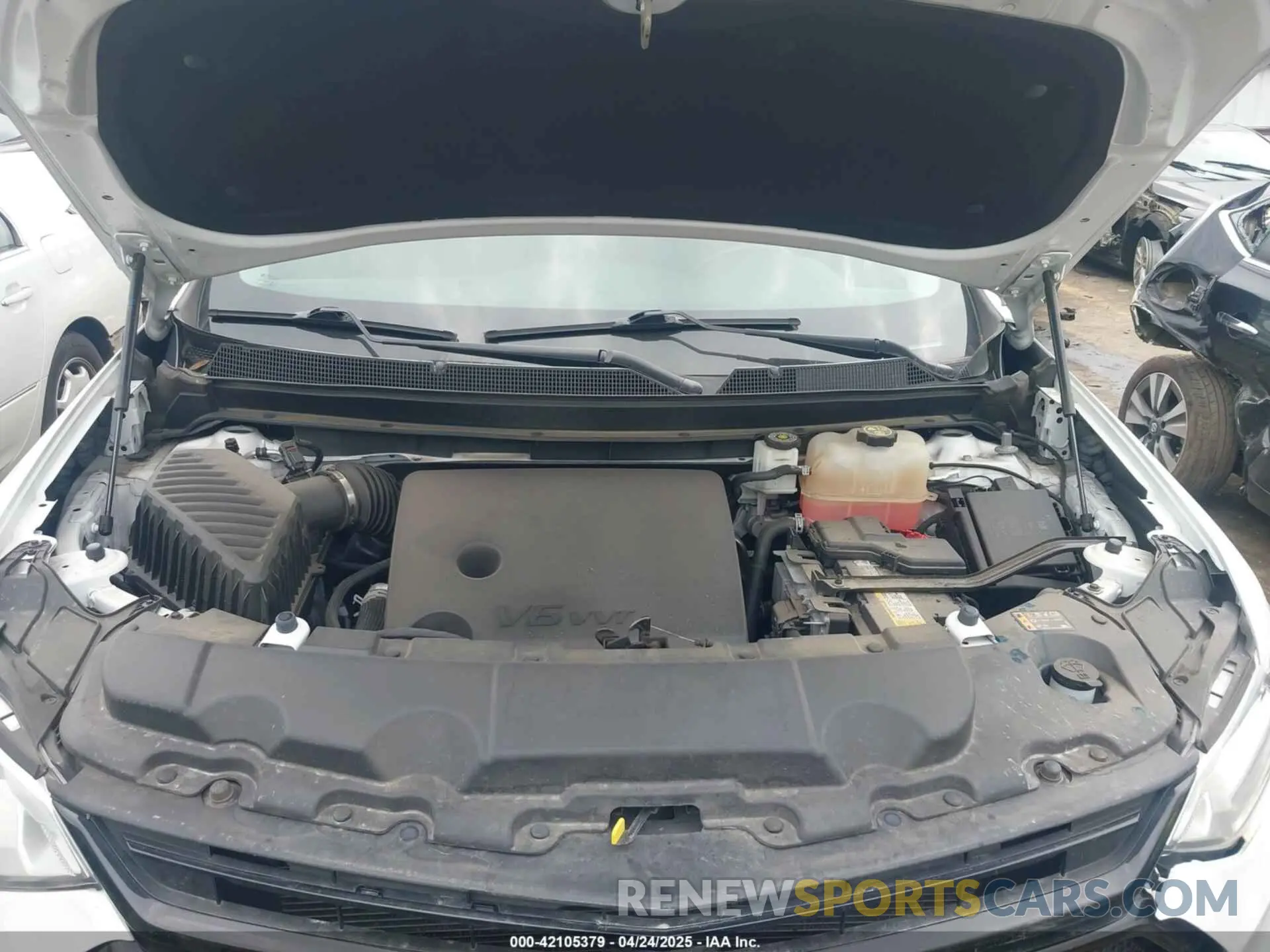 10 Photograph of a damaged car 1GNERGKW0LJ323959 CHEVROLET TRAVERSE 2020