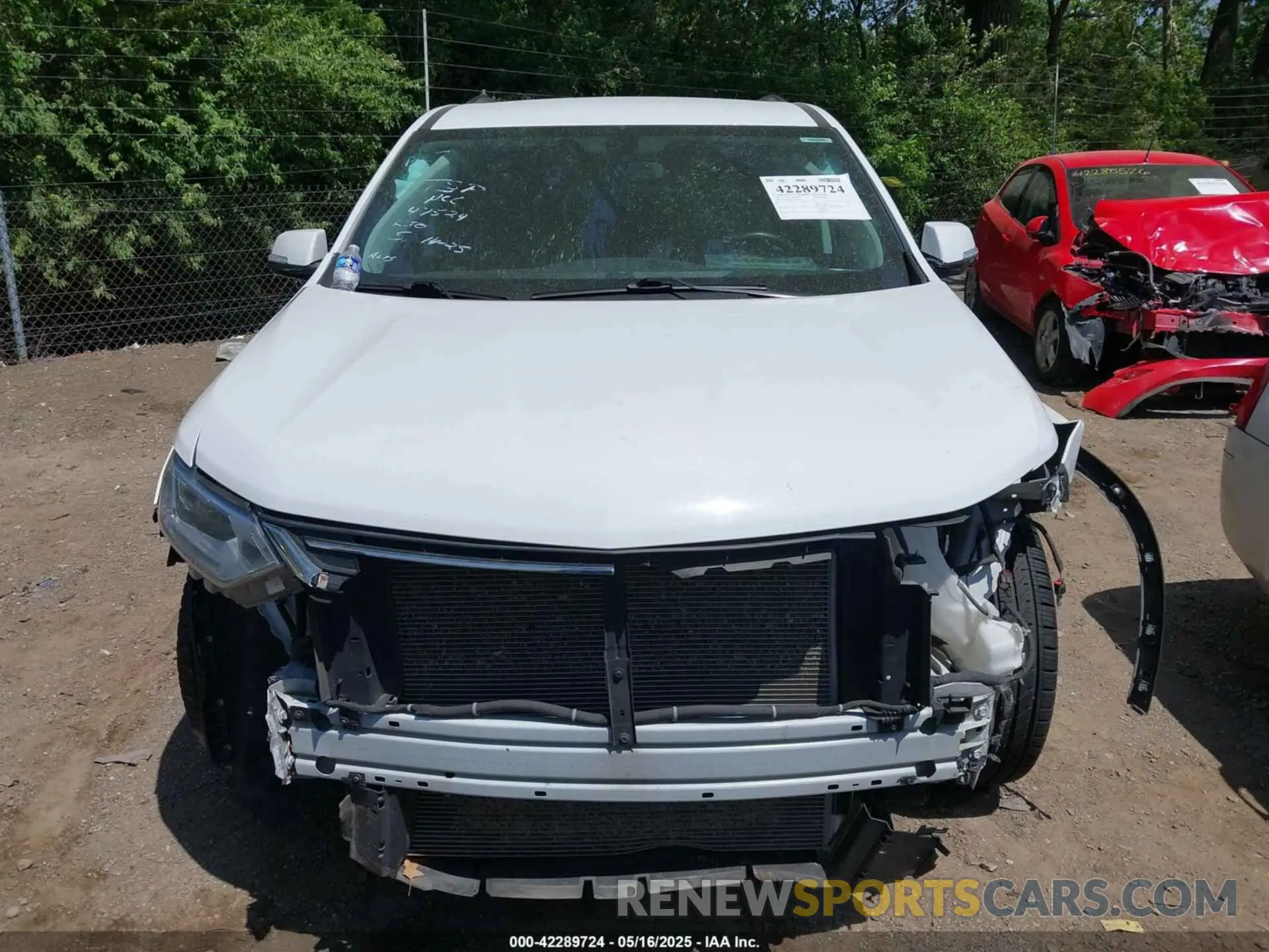 13 Photograph of a damaged car 1GNERGKW1LJ123026 CHEVROLET TRAVERSE 2020
