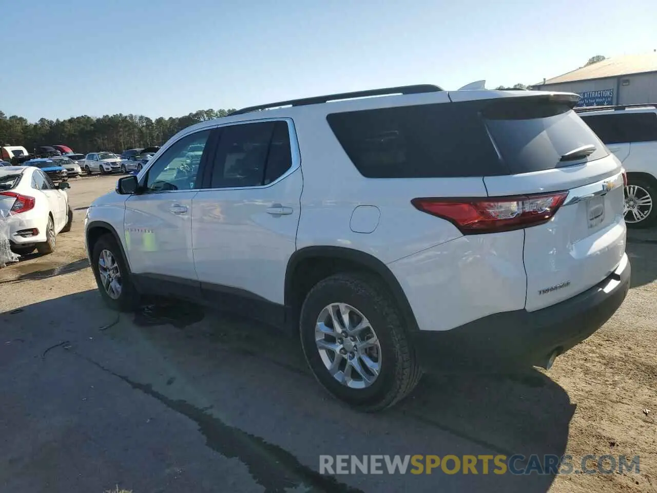 2 Photograph of a damaged car 1GNERGKW1LJ134446 CHEVROLET TRAVERSE 2020