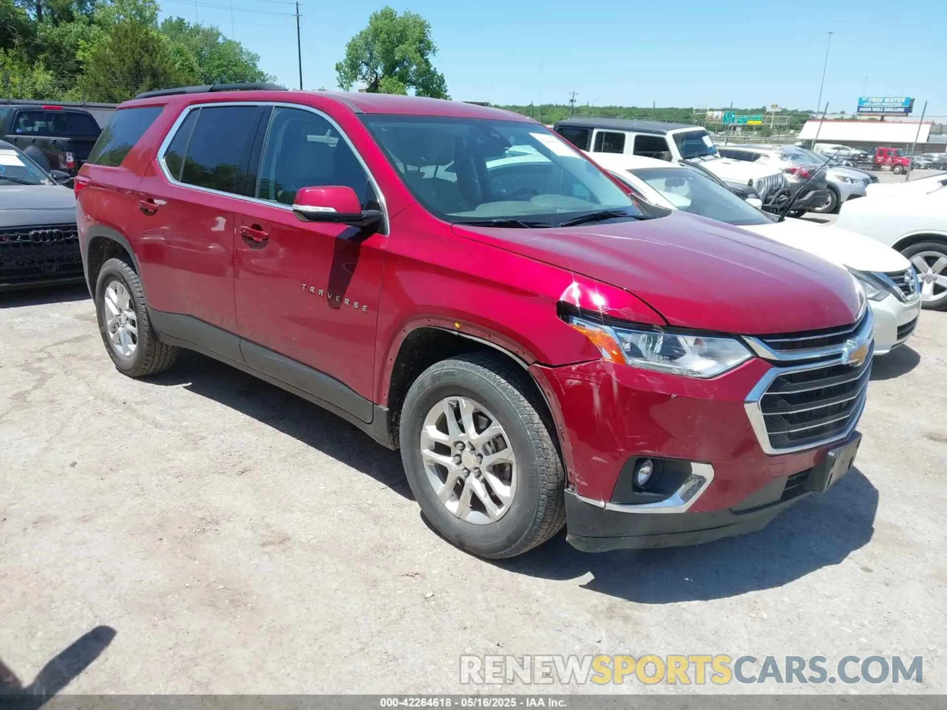 1 Photograph of a damaged car 1GNERGKW1LJ220114 CHEVROLET TRAVERSE 2020