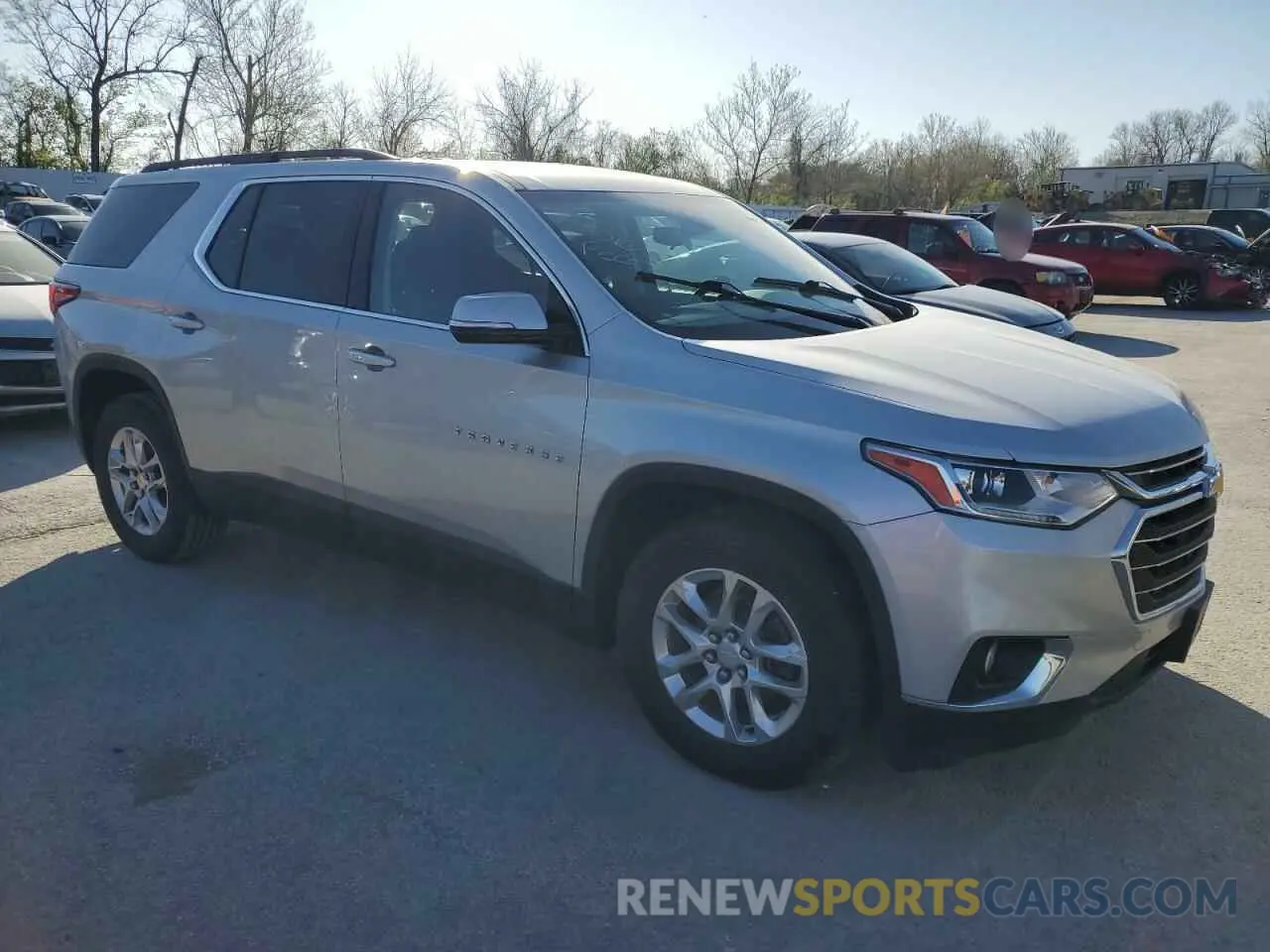 4 Photograph of a damaged car 1GNERGKW1LJ304157 CHEVROLET TRAVERSE 2020