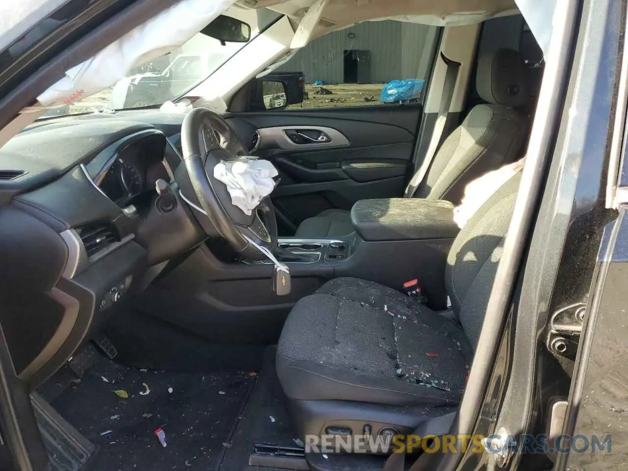 7 Photograph of a damaged car 1GNERGKW2LJ113380 CHEVROLET TRAVERSE 2020