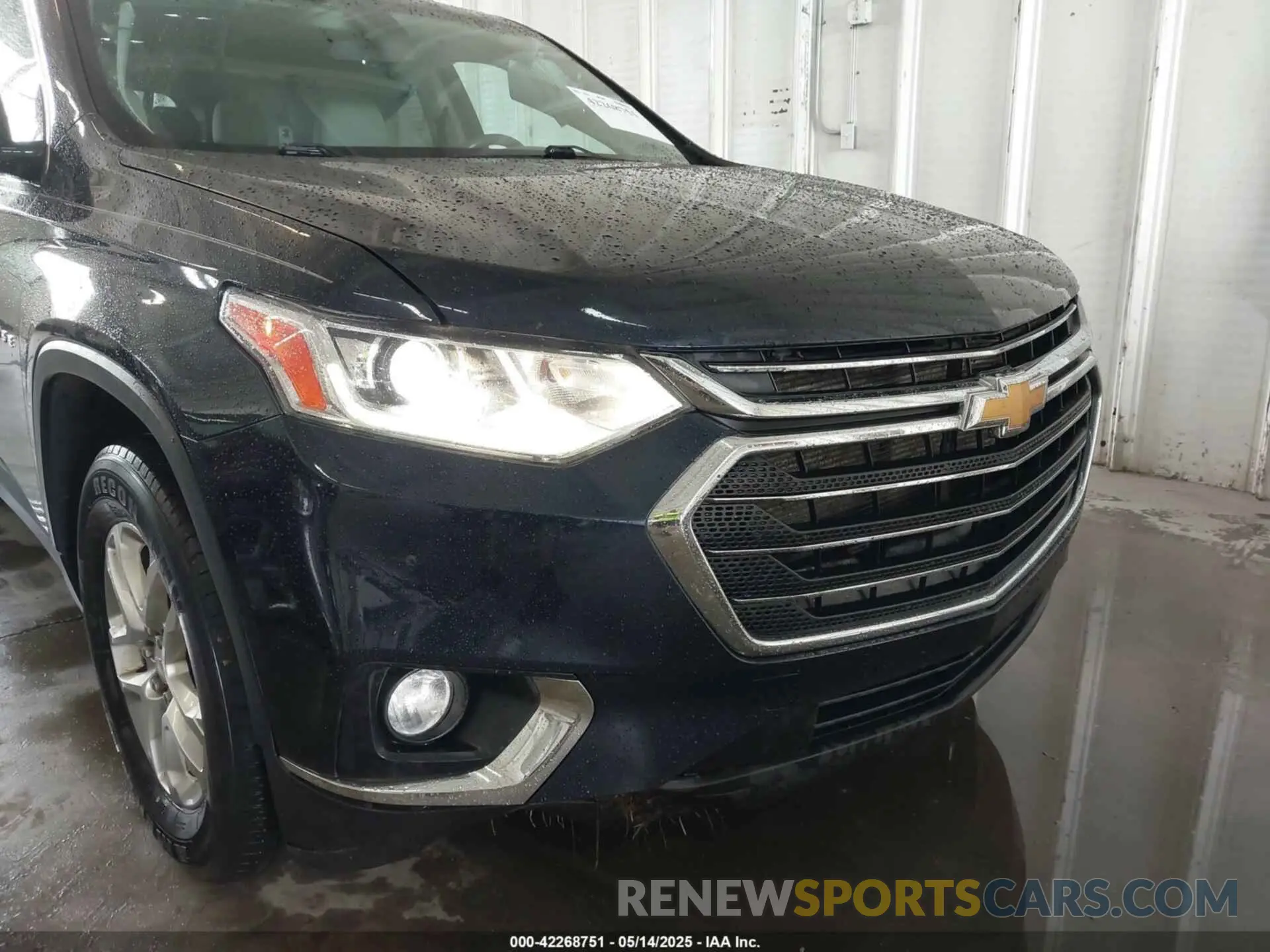 6 Фотография поврежденного автомобиля 1GNERGKW2LJ132057 CHEVROLET TRAVERSE 2020