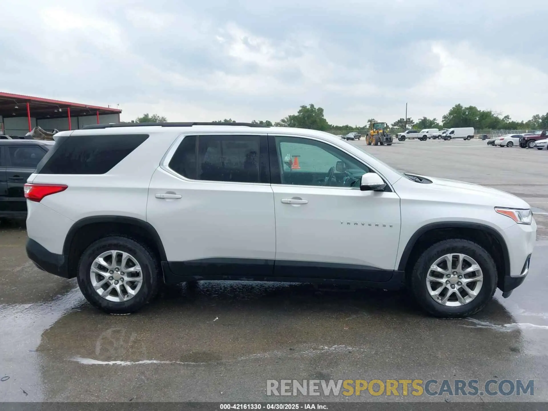 13 Фотография поврежденного автомобиля 1GNERGKW3LJ127398 CHEVROLET TRAVERSE 2020