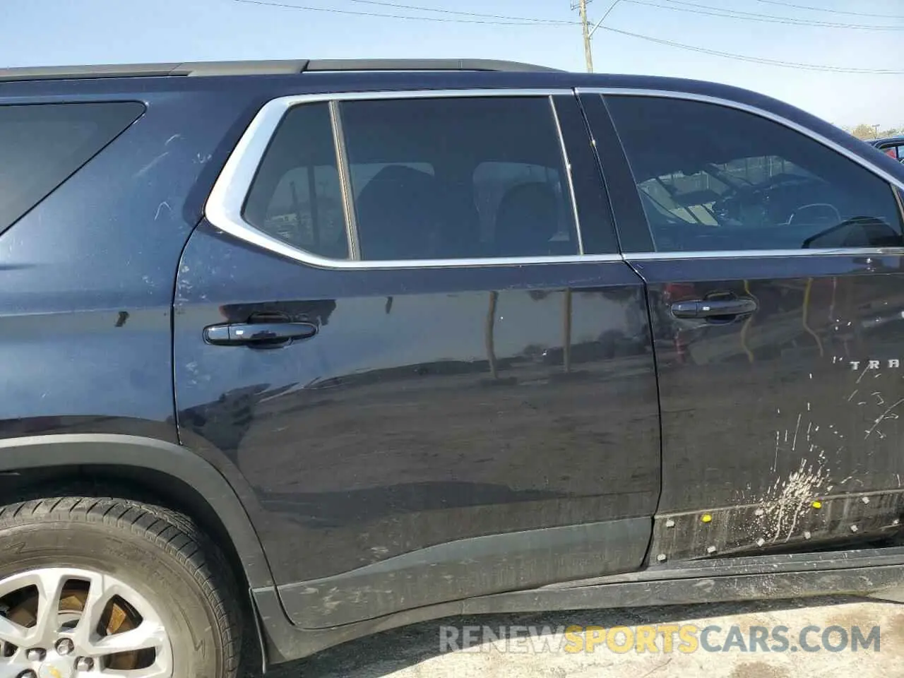 11 Фотография поврежденного автомобиля 1GNERGKW3LJ158327 CHEVROLET TRAVERSE 2020