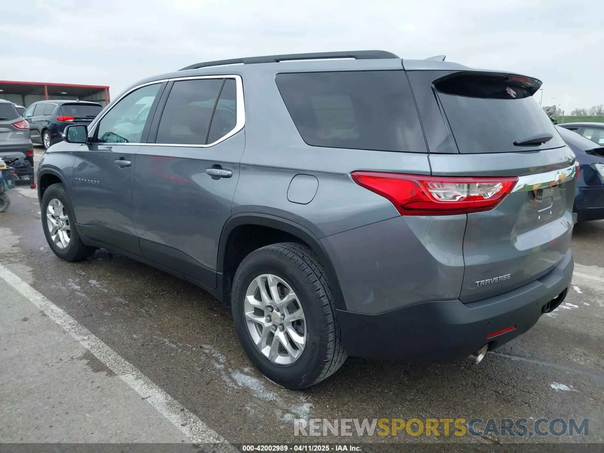 3 Фотография поврежденного автомобиля 1GNERGKW3LJ249792 CHEVROLET TRAVERSE 2020