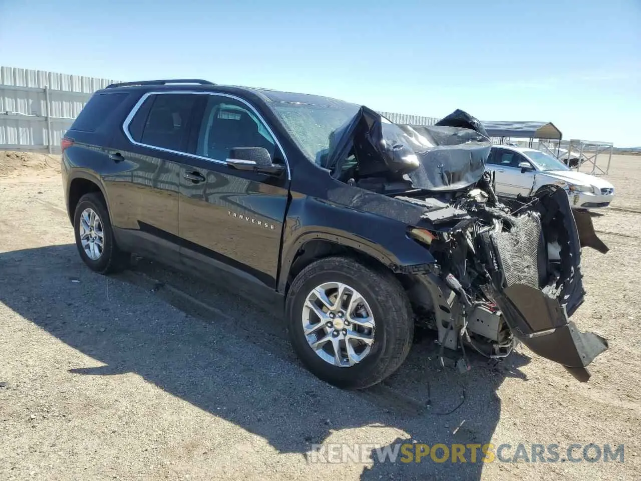 4 Photograph of a damaged car 1GNERGKW4LJ328808 CHEVROLET TRAVERSE 2020