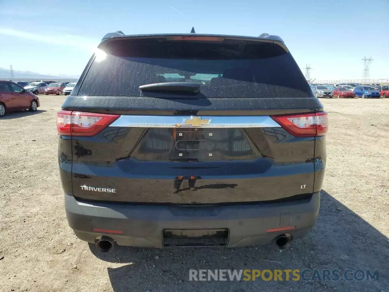 6 Photograph of a damaged car 1GNERGKW4LJ328808 CHEVROLET TRAVERSE 2020