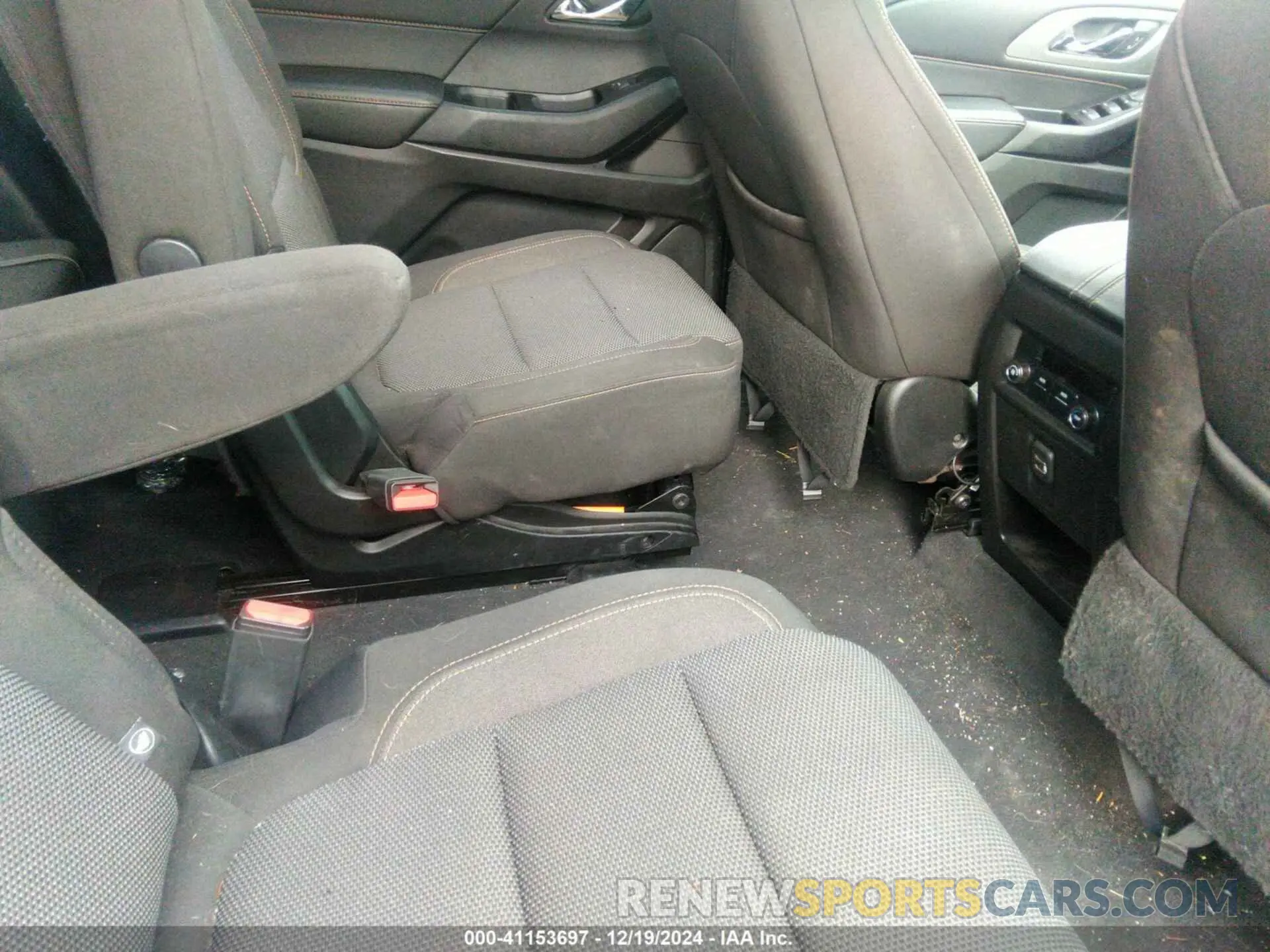 8 Фотография поврежденного автомобиля 1GNERGKW5LJ162783 CHEVROLET TRAVERSE 2020