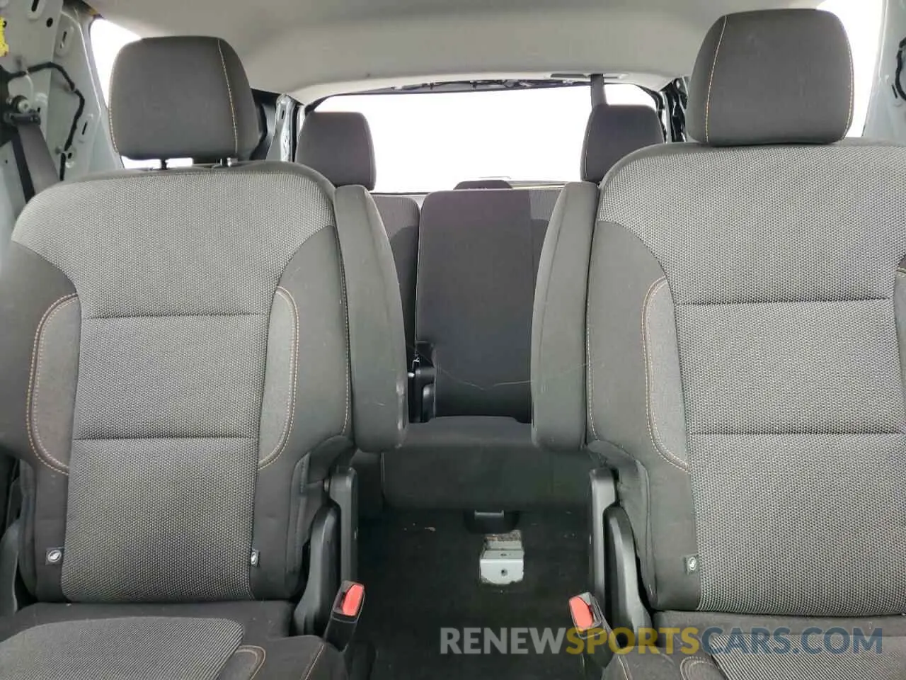 10 Фотография поврежденного автомобиля 1GNERGKW5LJ201095 CHEVROLET TRAVERSE 2020