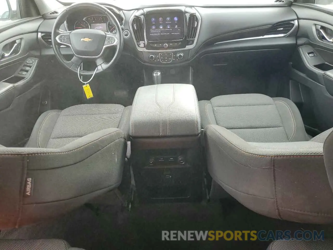 8 Фотография поврежденного автомобиля 1GNERGKW5LJ201095 CHEVROLET TRAVERSE 2020