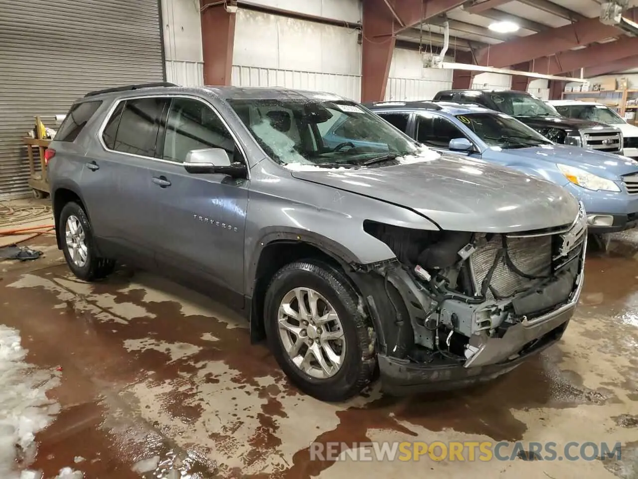 4 Фотография поврежденного автомобиля 1GNERGKW5LJ309569 CHEVROLET TRAVERSE 2020