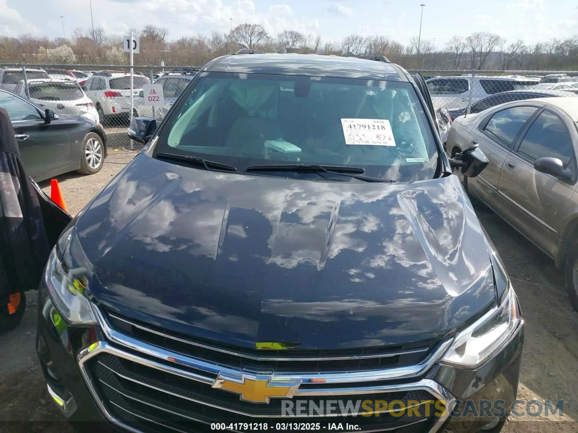 13 Фотография поврежденного автомобиля 1GNERGKW6LJ308270 CHEVROLET TRAVERSE 2020