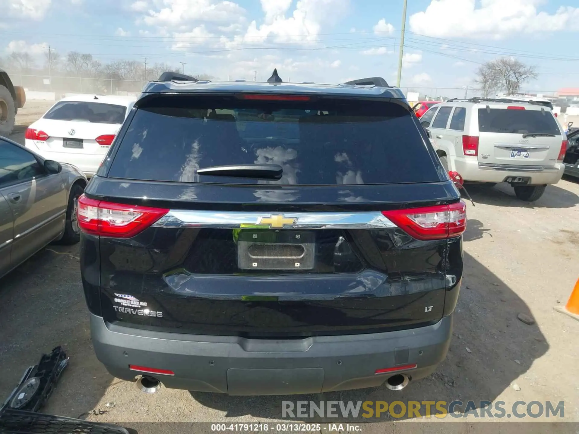 17 Фотография поврежденного автомобиля 1GNERGKW6LJ308270 CHEVROLET TRAVERSE 2020