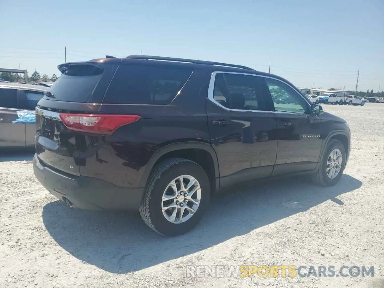 3 Фотография поврежденного автомобиля 1GNERGKW7LJ142129 CHEVROLET TRAVERSE 2020
